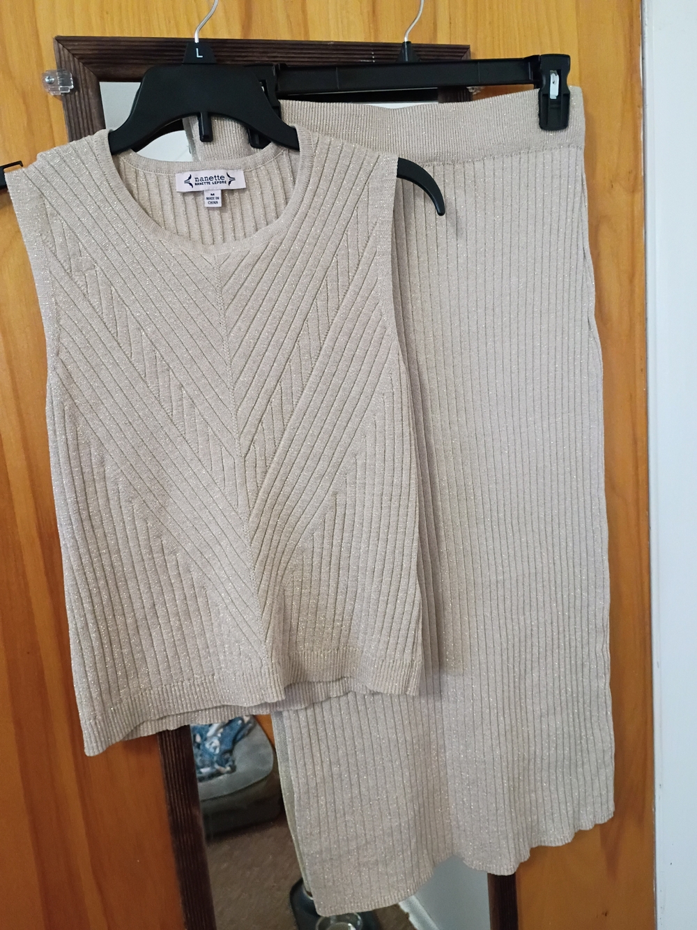 Nanette Lepore Cream Ribbed Knit V-Neck Sleeveless Top & Skirt Set